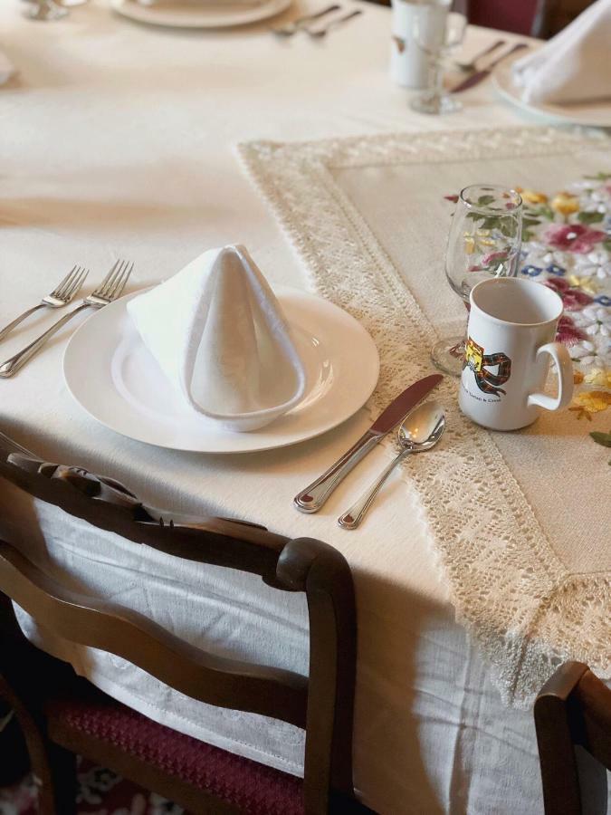 Mahogany Manor Bed & Breakfast Saint John Buitenkant foto