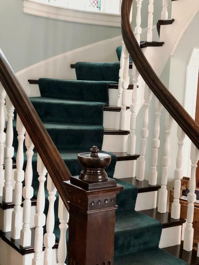 Mahogany Manor Bed & Breakfast Saint John Buitenkant foto