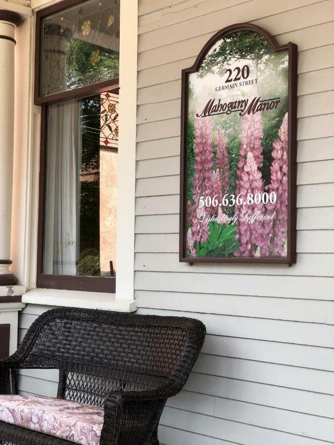 Mahogany Manor Bed & Breakfast Saint John Buitenkant foto